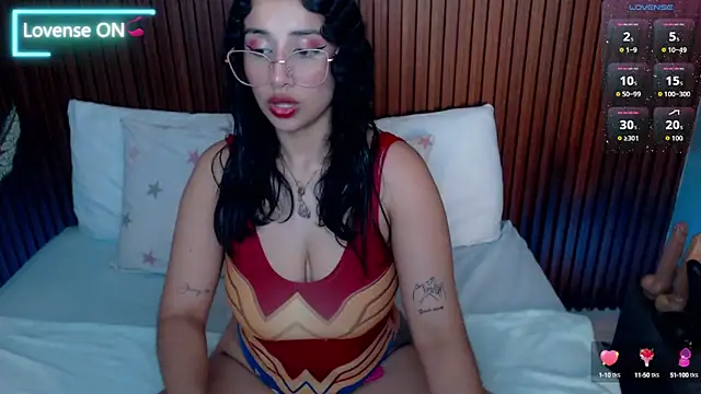 venuz lee online show from 2, 10, 2025