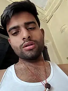 PRIYANHUxh online show from 7, 4, 2026
