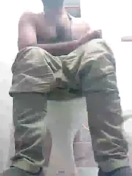 Snapshot of India_Dick8 chatting on 6, 3, 2025 India Dick8 online show from 6, 3, 2025