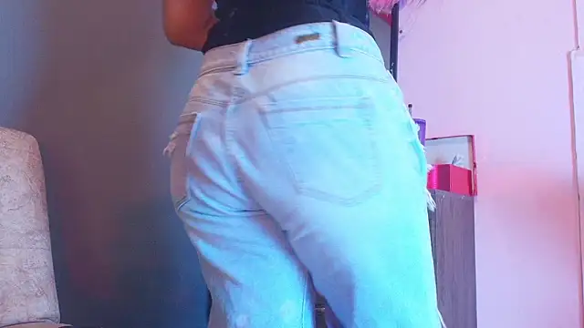 jade brunnette online show from 18, 3, 2026