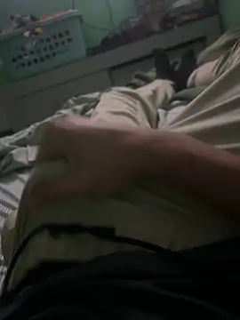 MephiticBermudas online show from 5, 12, 2025