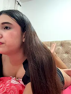 Snapshot of mia_cooper_24 chatting on 25, 10, 2025 mia cooper 24 online show from 25, 10, 2025