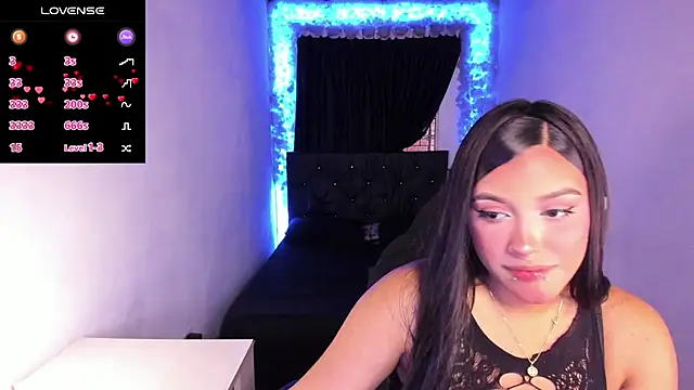 Snapshot of Mariana_Hasper_ chatting on 15, 2, 2025 Mariana Hasper online show from 15, 2, 2025