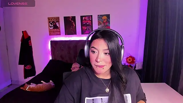 Snapshot of Mariana_Hasper_ chatting on 15, 10, 2025 Mariana Hasper online show from 15, 10, 2025