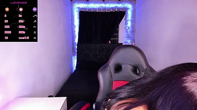 Snapshot of Mariana_Hasper_ chatting on 13, 12, 2024 Mariana Hasper online show from 13, 12, 2024