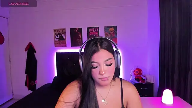 Snapshot of Mariana_Hasper_ chatting on 7, 11, 2025 Mariana Hasper online show from 7, 11, 2025