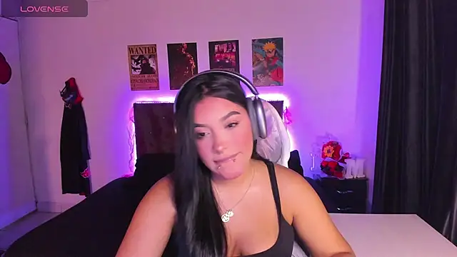 Snapshot of Mariana_Hasper_ chatting on 4, 10, 2025 Mariana Hasper online show from 4, 10, 2025