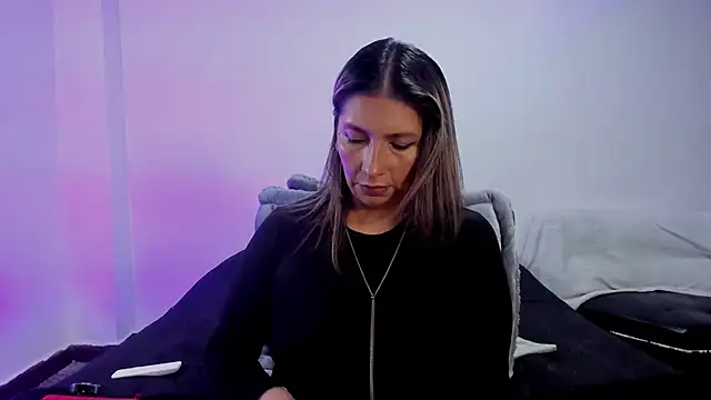 MichelleManson online show from 10, 10, 2025