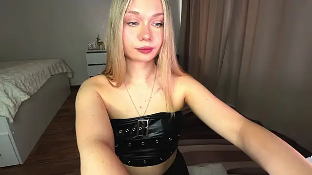 Snapshot of diaanona chatting on 16, 6, 2026 diaanona online show from 16, 6, 2026