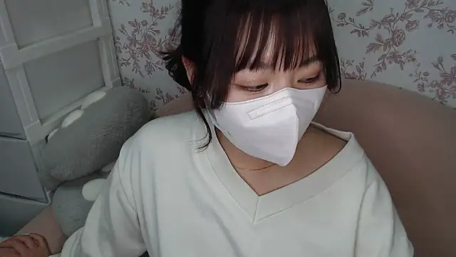 Snapshot of mei_hosina chatting on 29, 4, 2026 mei hosina online show from 29, 4, 2026