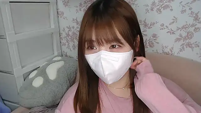Snapshot of mei_hosina chatting on 31, 5, 2026 mei hosina online show from 31, 5, 2026
