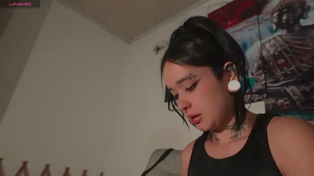 ariana-white- online show from 8, 3, 2026