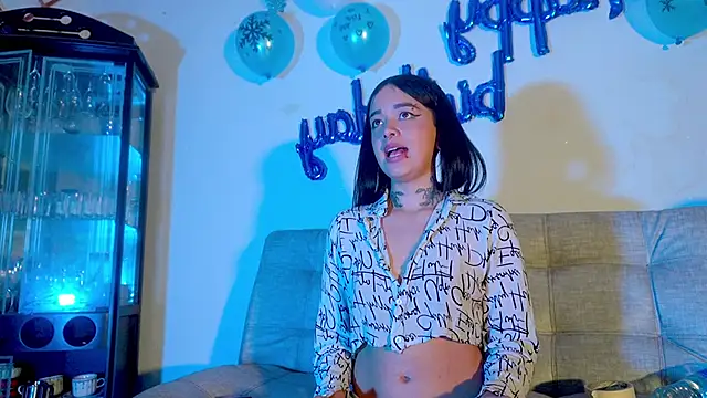 ariana-white- online show from 20, 4, 2026