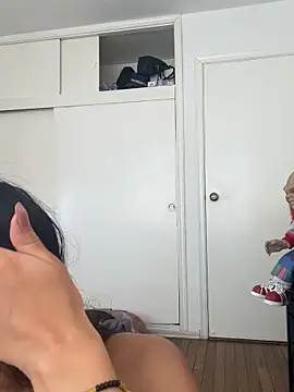 AlessiaVix online show from 12, 4, 2026