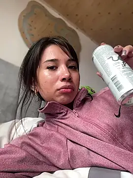 Snapshot of AlessiaVix chatting on 24, 1, 2025 AlessiaVix online show from 24, 1, 2025