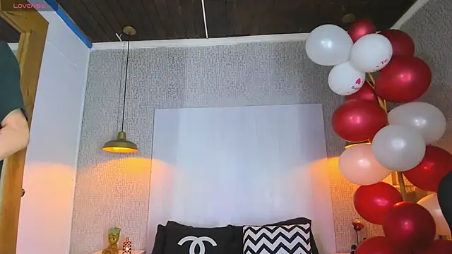 VladHellsing4 online show from 22, 2, 2026