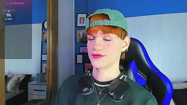 VladHellsing4 online show from 27, 9, 2025