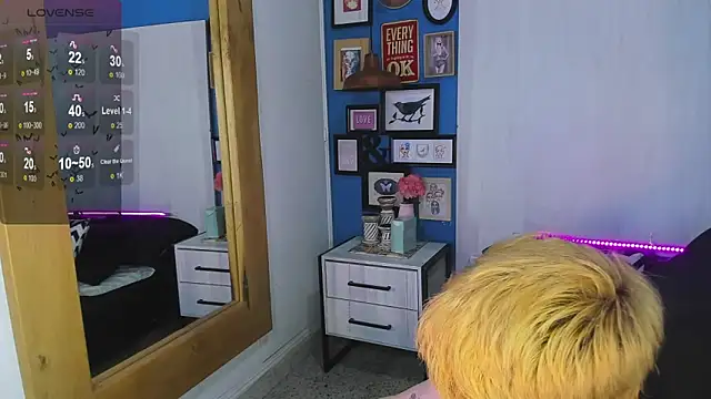 VladHellsing4 online show from 6, 11, 2025