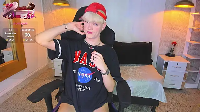 VladHellsing4 online show from 23, 2, 2026