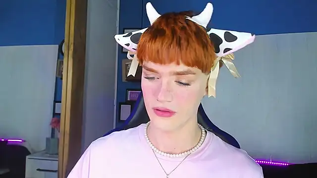 VladHellsing4 online show from 18, 9, 2025