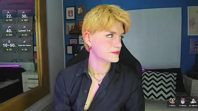 VladHellsing4 online show from 4, 11, 2025