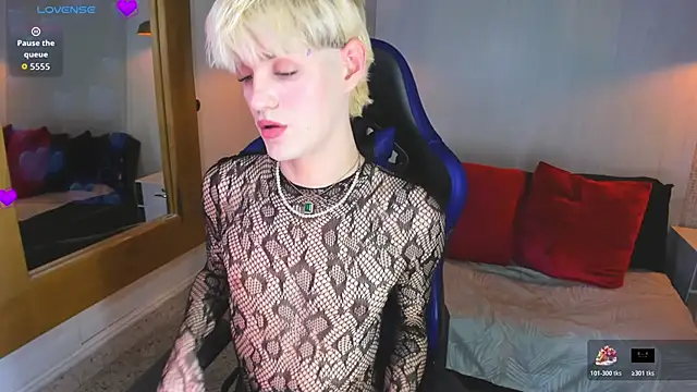 VladHellsing4 online show from 23, 5, 2026