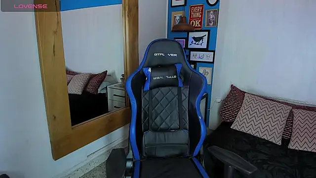 VladHellsing4 online show from 7, 3, 2025