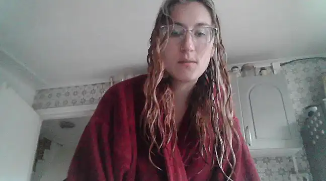 Afrania online show from 4, 3, 2025