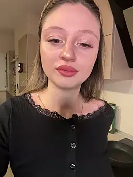 Kimsweet7 online show from 21, 2, 2025