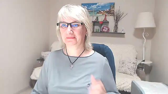 FleurMays online show from 5, 6, 2026
