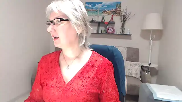 FleurMays online show from 11, 4, 2026