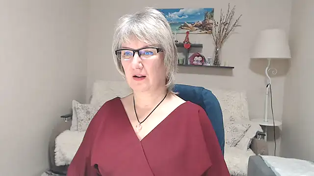 FleurMays online show from 1, 12, 2025