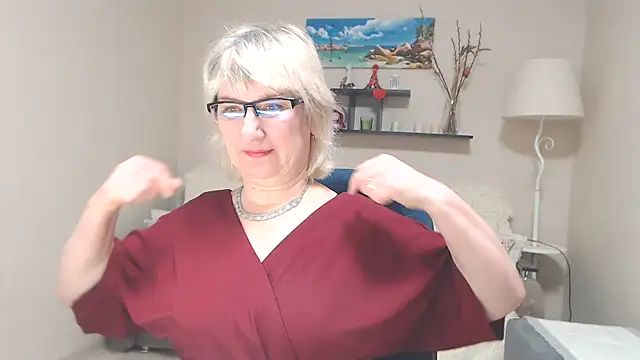 FleurMays online show from 3, 3, 2025