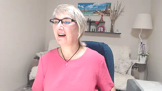 FleurMays online show from 10, 10, 2025