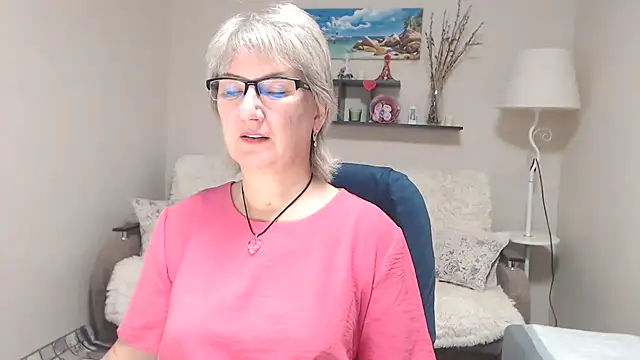 FleurMays online show from 24, 10, 2025