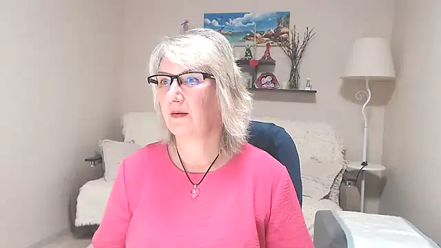 Snapshot of FleurMays chatting on 29, 6, 2026 FleurMays online show from 29, 6, 2026
