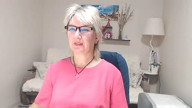 FleurMays online show from 1, 10, 2025