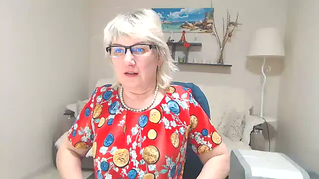 FleurMays online show from 28, 2, 2025