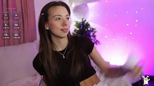 Goldy Grace  online show from 3, 3, 2025