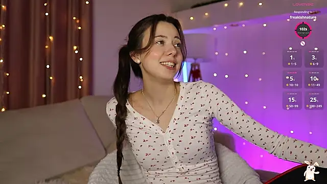 Goldy Grace  online show from 14, 1, 2025