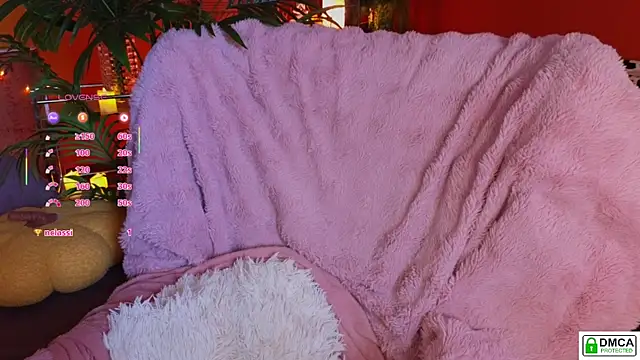 Snapshot of Era_Robinhood chatting on 8, 11, 2025 Era Robinhood online show from 8, 11, 2025