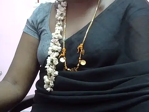 Hot akshara online show from 8, 5, 2026