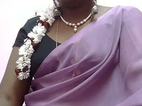 Hot akshara online show from 5, 1, 2026