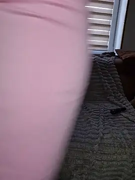 Lydie off online show from 5, 3, 2026