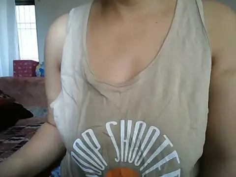 Snapshot of MakeMeCumAhh chatting on 24, 10, 2025 MakeMeCumAhh online show from 24, 10, 2025