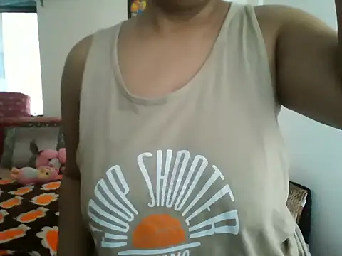 Snapshot of MakeMeCumAhh chatting on 29, 9, 2025 MakeMeCumAhh online show from 29, 9, 2025