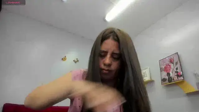 kathina giraldo online show from 7, 11, 2025