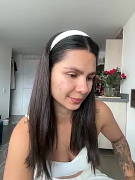 SofiaG  online show from 13, 11, 2025