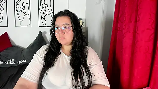 RubyPirsso18 online show from 12, 5, 2026