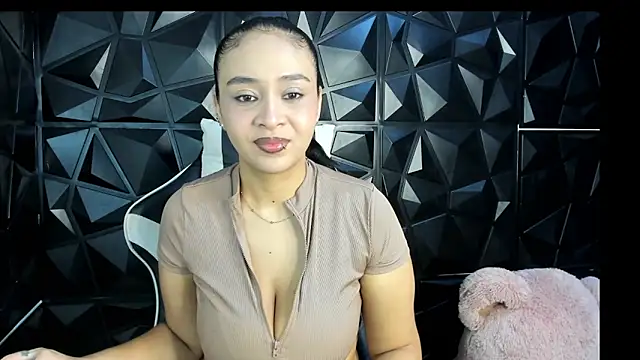 HelueHorny13 online show from 10, 1, 2026